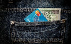 Tych błędów wystrzegaj się próbując oszczędzać Zorganizowani