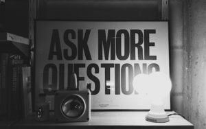 Jak pokonać obawy i strach przed zadawaniem pytań Zorganizowani